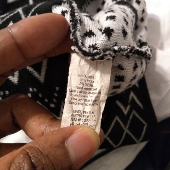 Hera Collection Black & White Patterned Dress - Picture 6 of 9